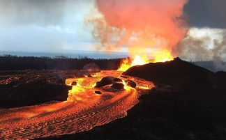 希腊山火失控，天空被火光映红，导致火山燃烧的原因是什么？