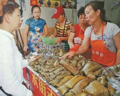 端午节即将来临，市场上粽子五花八门，网红店为何杀入粽子市场？