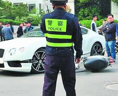 豪车被撞说免赔，近几年有哪些豪车被撞事件？