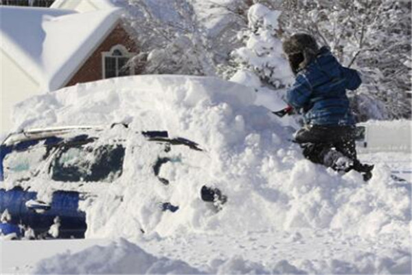 内蒙古通辽雪灾致1人死亡，遭遇极端天气该如何保障自我安全？