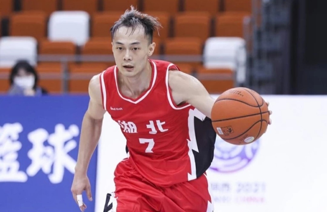 汤杰认为自己很难被选中，但他为何还要参加NBA选秀？