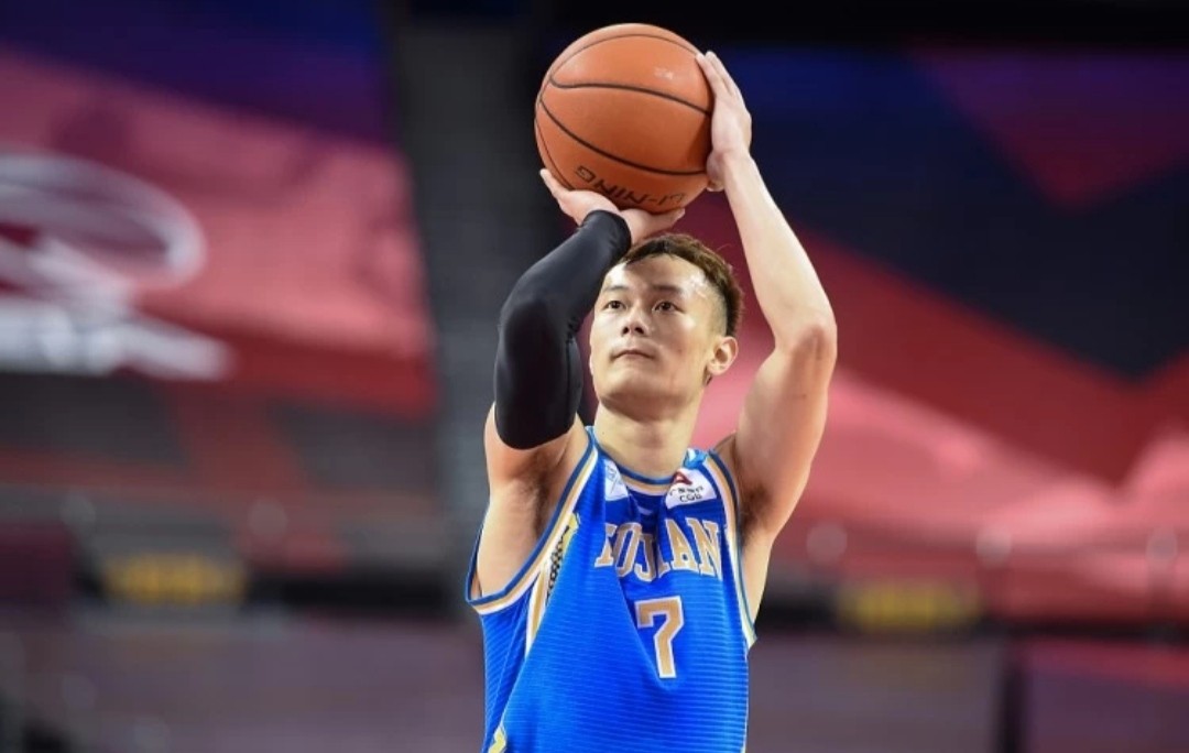 汤杰认为自己很难被选中，但他为何还要参加NBA选秀？