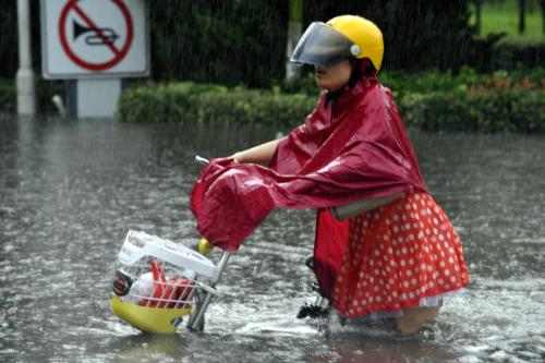 中央气象台暴雨预警已连发27天，未来还将持续多久？