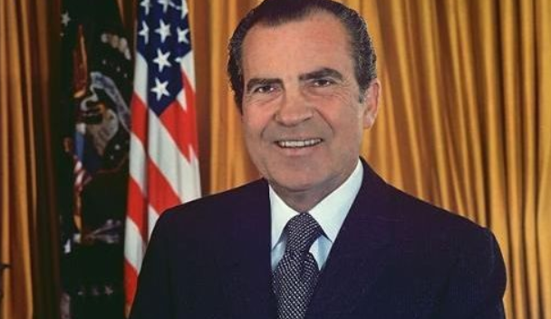 NIXON是什么牌子