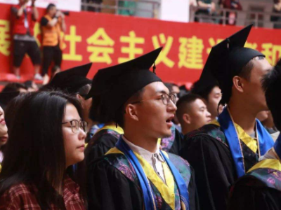 成都大学原书记落水去世，调查后公布的结果是什么？