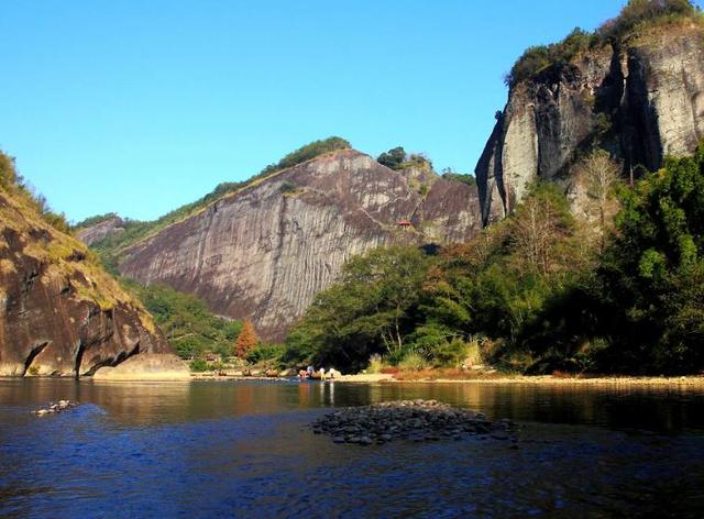 求福建旅游景点大全排行榜，哪些比较值得去？