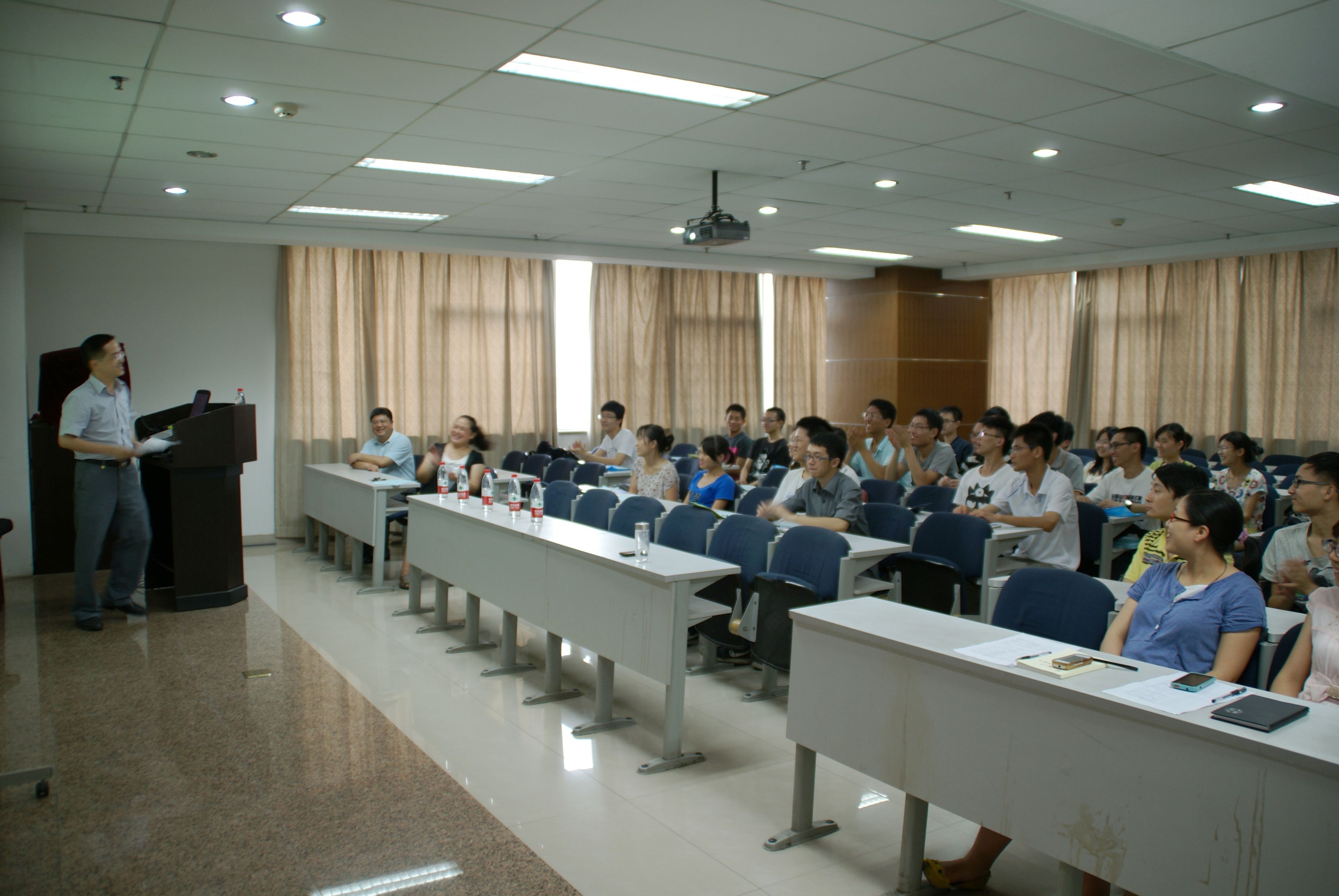 重庆大学光电工程学院的师资力量